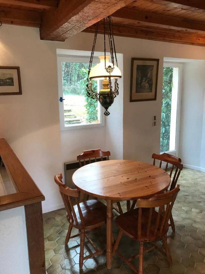 Gite 4 Personnes Situe Aux Portes Du Perigord Saint-Adjutory Exterior foto